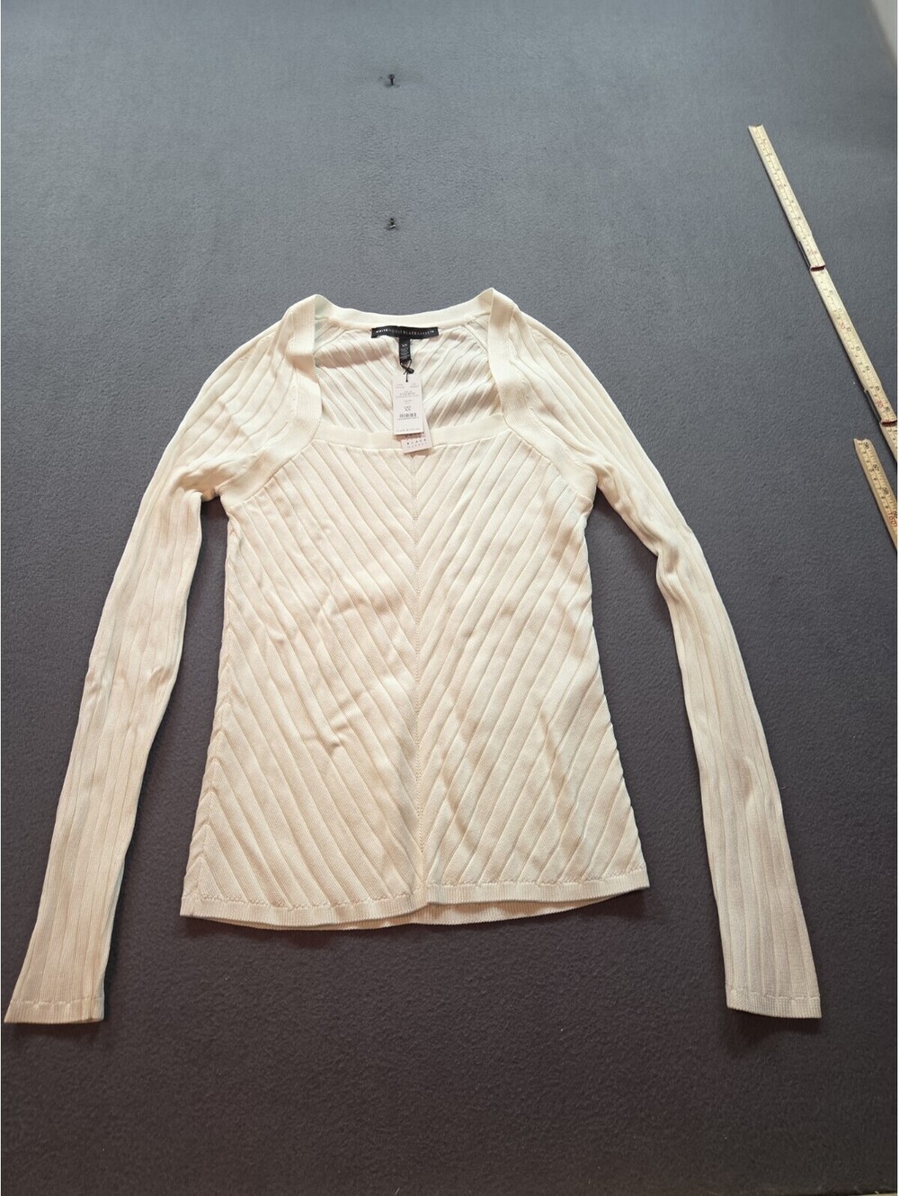 women's white square neckline long-sleeved top by White House Black Market size